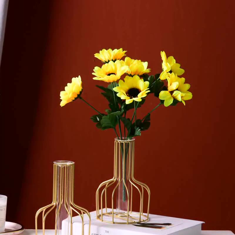Bình Cắm Hoa Nghệ Thuật Khung Kim Loại Kèm Ống Đựng Nước - Lọ Trồng Cây Thủy Sinh Trong Suốt Để Bàn Làm Việc, Bàn Khách, Bàn Trang Điểm, Bàn Ăn..., Chọn Màu Theo Ý - Lọ Cắm Hoa - Bình Đựng Bông Phong Cách Mới Hiện Đại - Màu Vàng