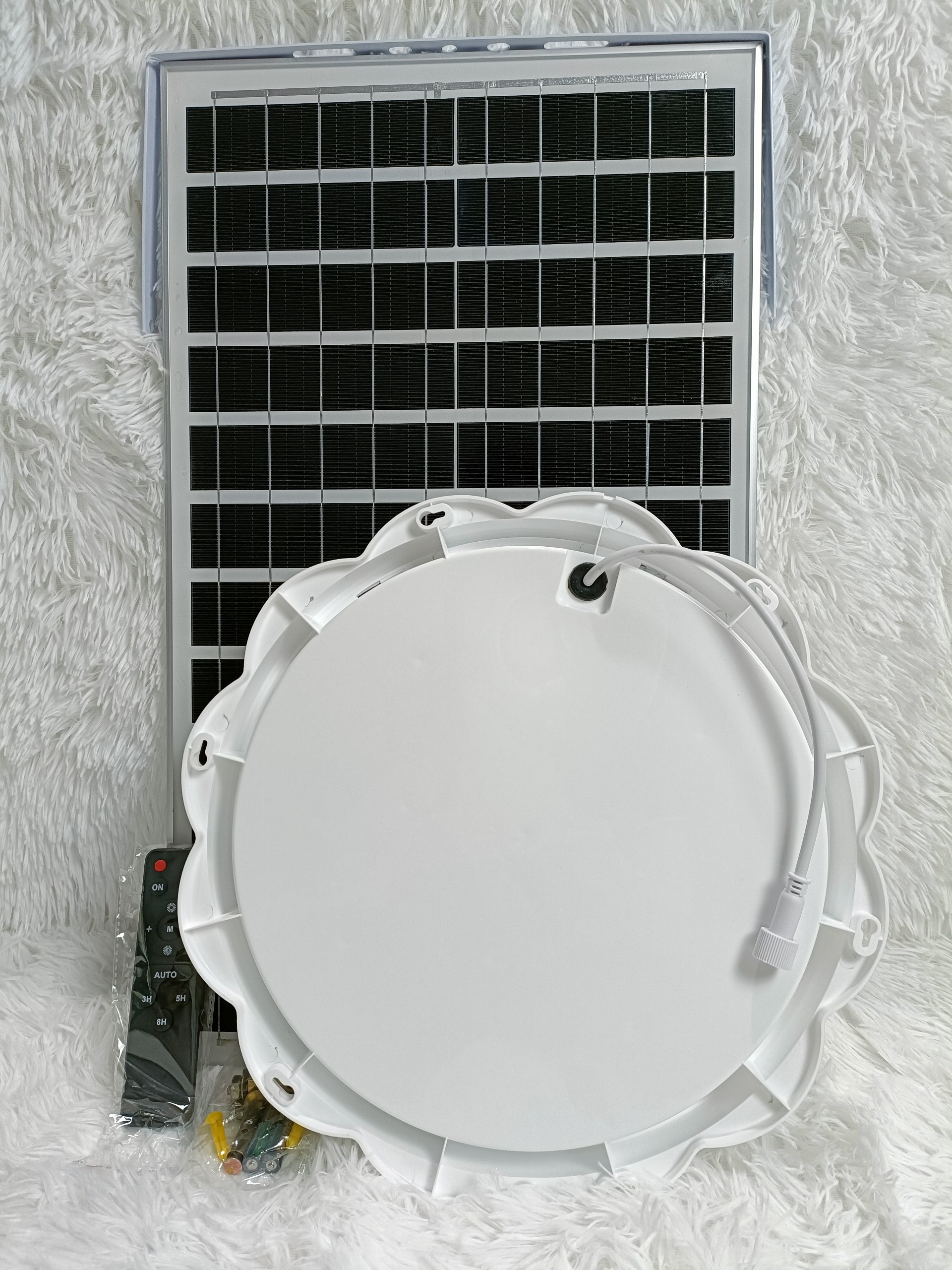 Đèn Năng Lượng Mặt Trời Ốp trần 300W 400W