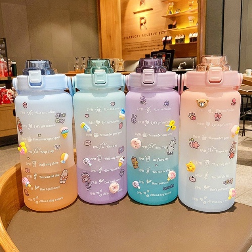 Bình nước 2 lít giữ nhiệt tặng kèm sticker cute bình đựng nước 1 lít có vòi tập thể thao chia vạch mini 2000ml, Chai đựng nước báo giờ cho người lười uống nước