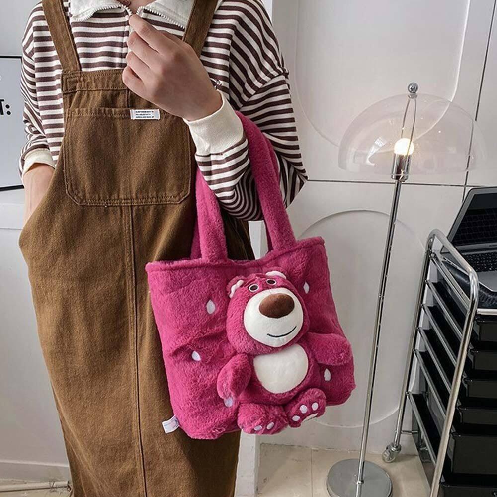 TÚI XÁCH ĐEO VAI HÌNH GẤU DÂU HOẠT HÌNH SIÊU CUTE