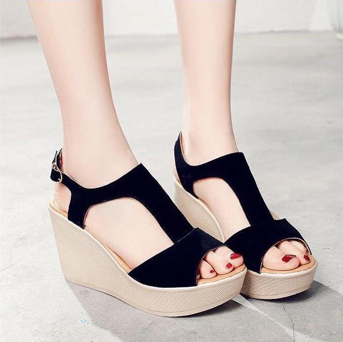 Giày Sandal Đế Xuồng Quai Bản nối T