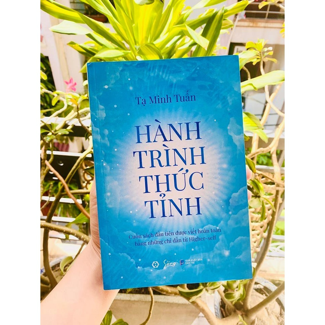 Hành Trình Thức Tỉnh 