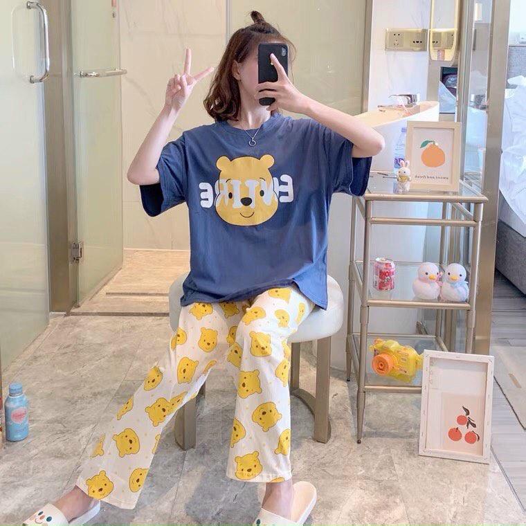 Set bộ đồ dành cho nữ, in hình gấu vàng dễ thương, áo cộc tay quần dài chất thun cotton mềm mại mát mẻ