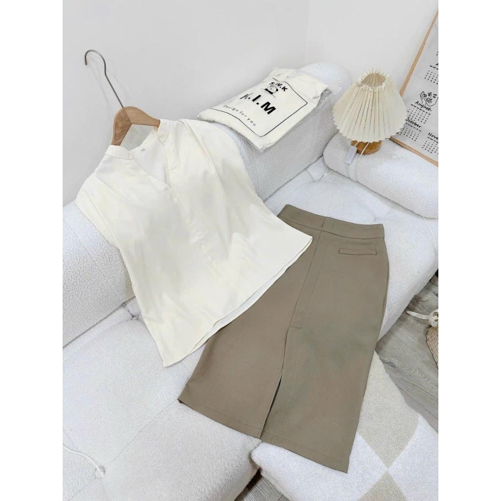 Set bộ nữ, Áo cổ V kèm chân váy kaki chuẩn hàng thiết kế Trendy Clothing