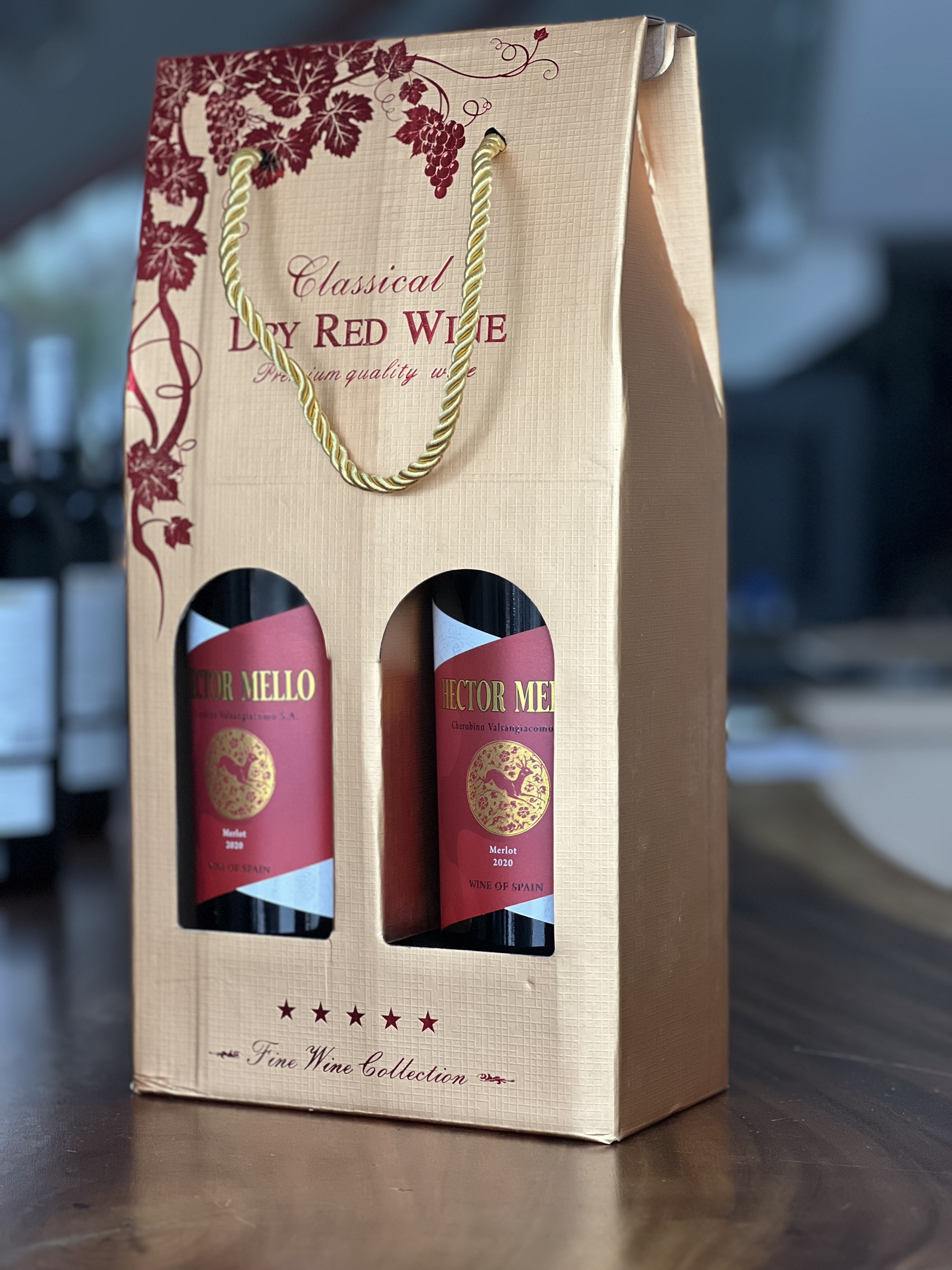 Set hộp 2 chai Vang Tây Ban Nha HECTOR MELLO