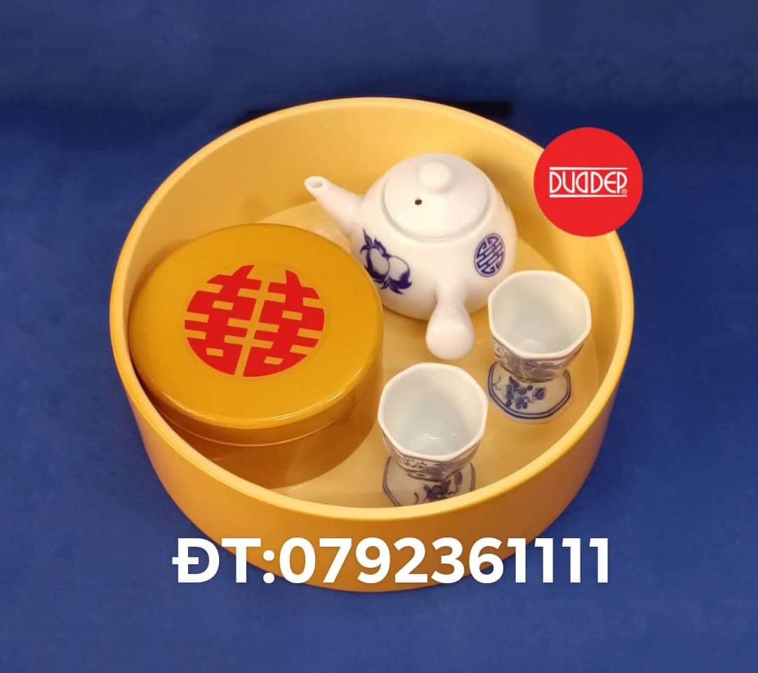 KHAY TRẦU RƯỢU KÈ.M KHĂN PHỦ