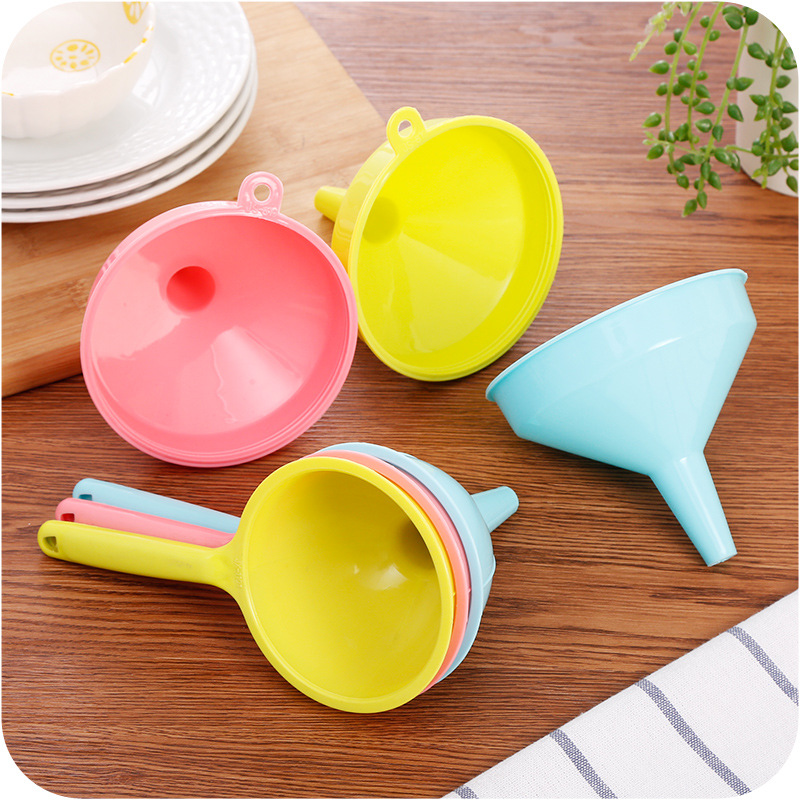 Phểu Nhựa Rót Nước - Hàng Chính Hãng