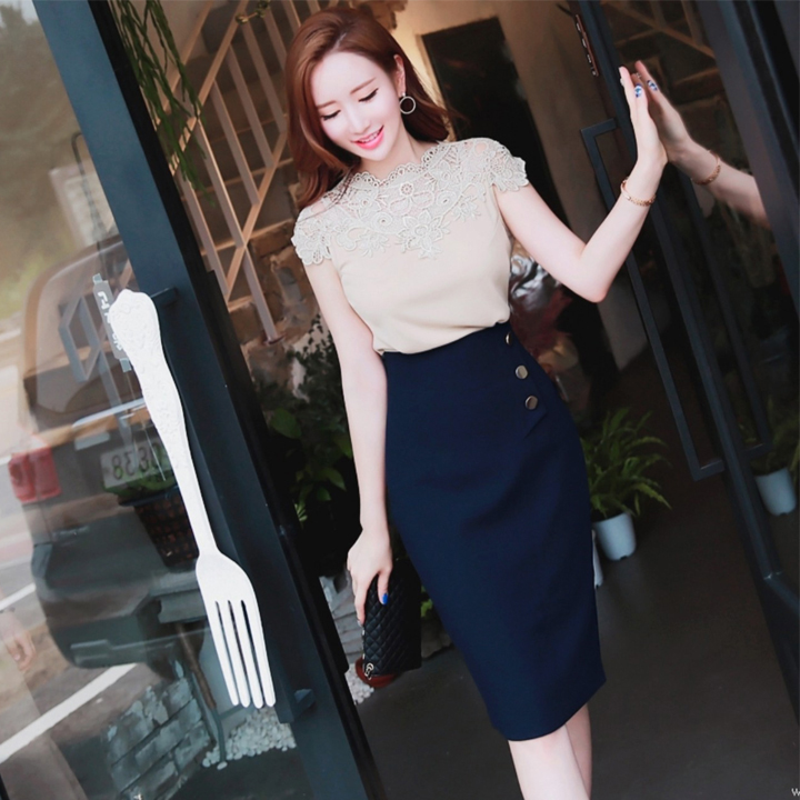 Chân váy bút chì công sở lưng cao, phối nút phong cách trẻ trung, thanh lịch - NEW DESIGN CV0024