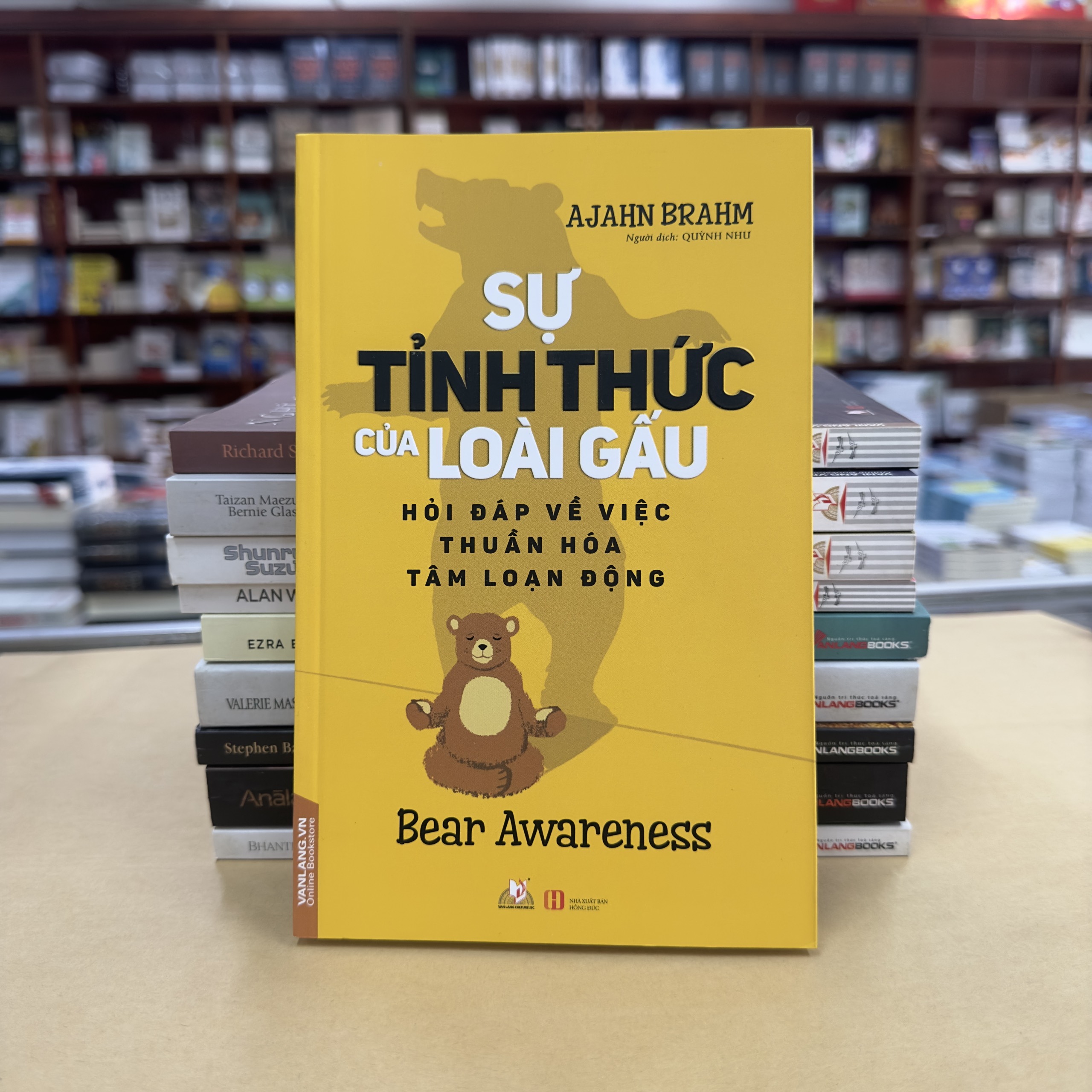 Sự Tỉnh Thức Của Loài Gấu