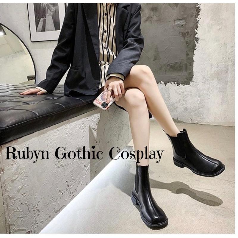 Giày Boots Chelsea Cổ Lửng 2 màu trắng đen ( size: 35-40)