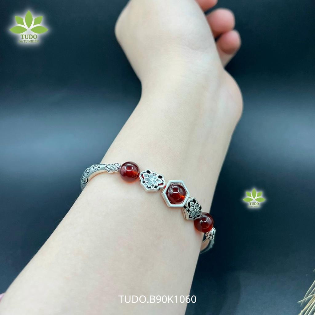 Vòng Tay Nữ Đẹp - Vòng Phong Thủy Mệnh Hỏa Thổ TUDO VCBGARN AG925 B90K1060 Charm Lá, Ống Khắc Hoa