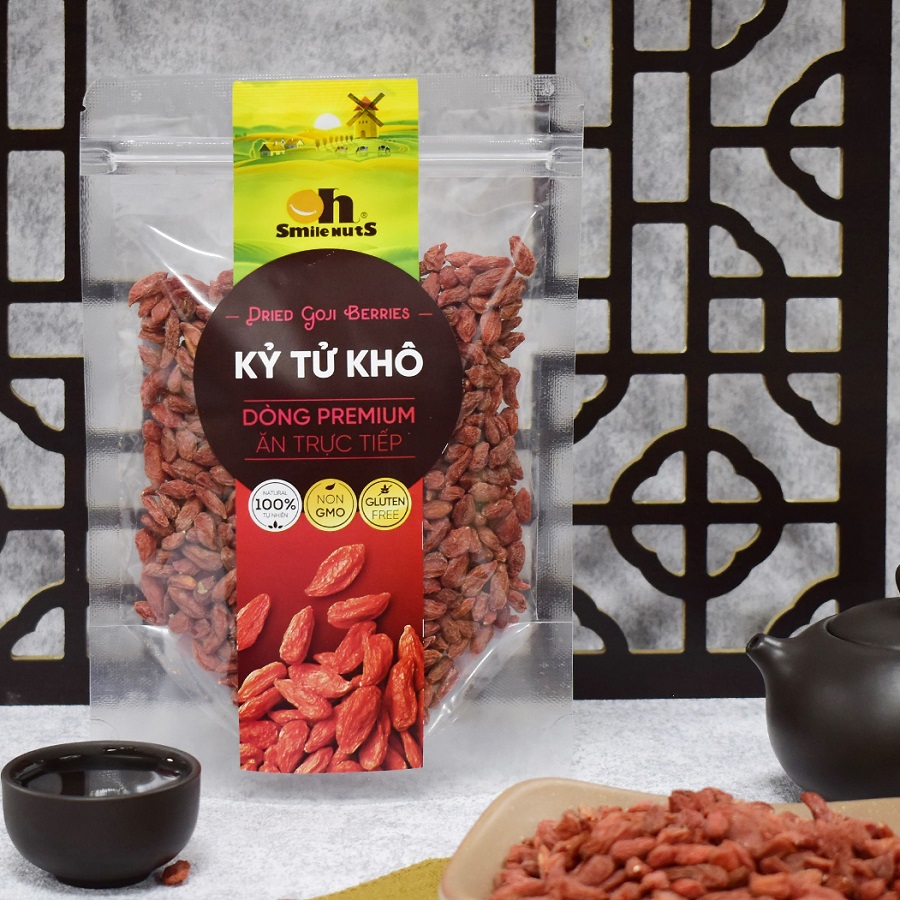 COMBO TIẾT KIỆM - Câu Kỷ Tử 145g &amp; Táo Đỏ khô Tân Cương Oh Smilenuts túi 500g - Combo Pha trà cực ngon, khoẻ đẹp - Đặc biệt có thể ăn trực tiếp, chứa nhiều chất chống oxy hóa, đẹp da, giàu Sắt và Vitamin C