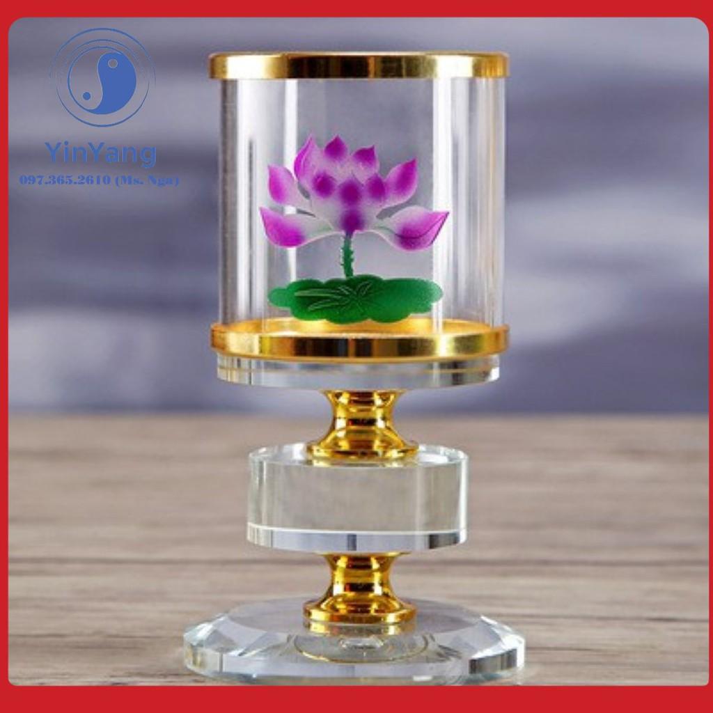 Cốc đựng nến trên ban thờ