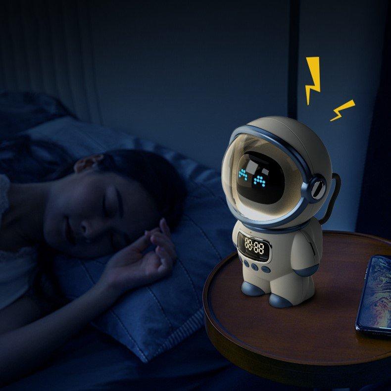 Loa Bluetooth Phi Hành Gia Đẹp mắt có đồng hồ báo thức tích hợp Astronaut AI Clock Speaker - âm thanh sống động