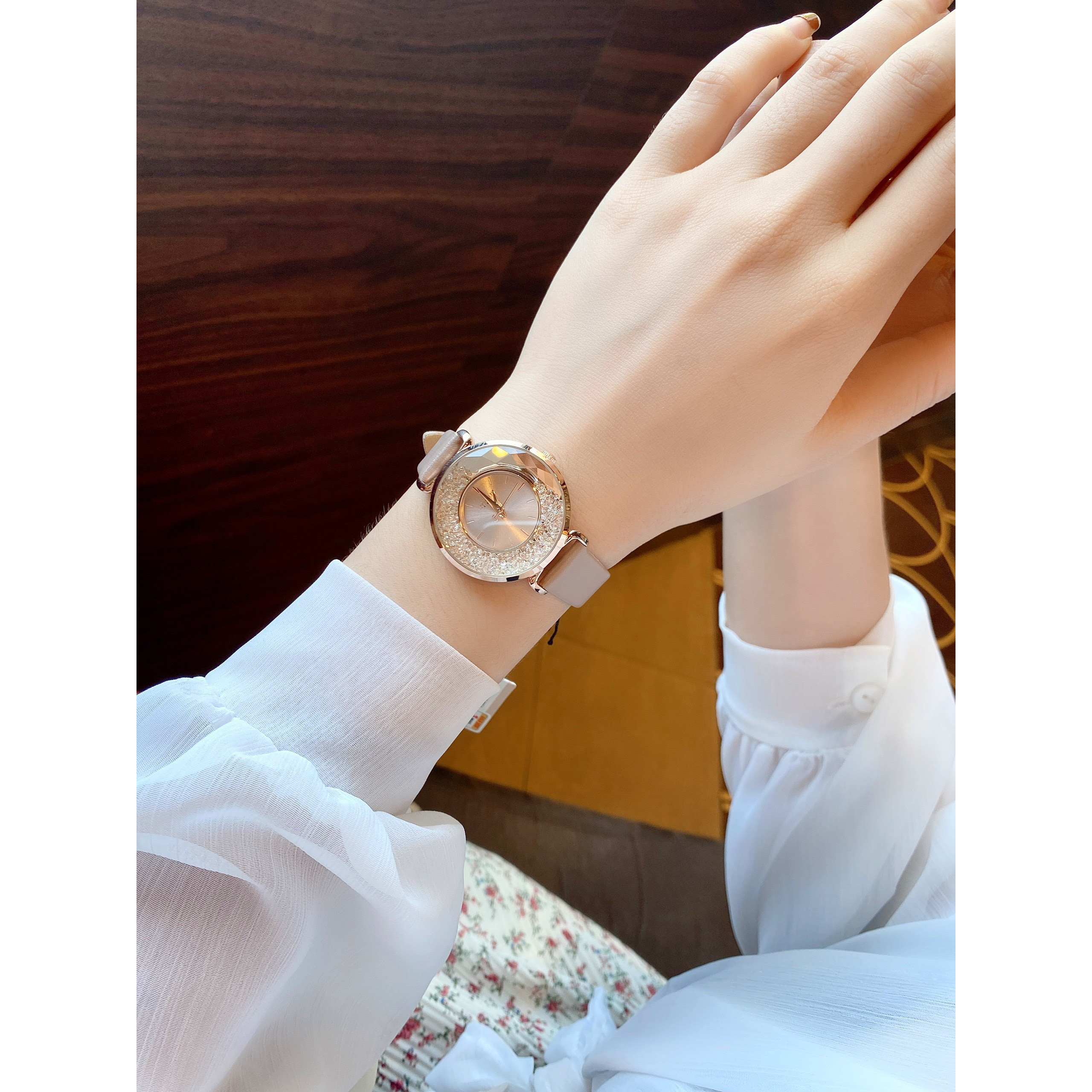 Đồng Hồ Nữ JA-1203 Julius Hàn Quốc Dây Da Lấp Lanh