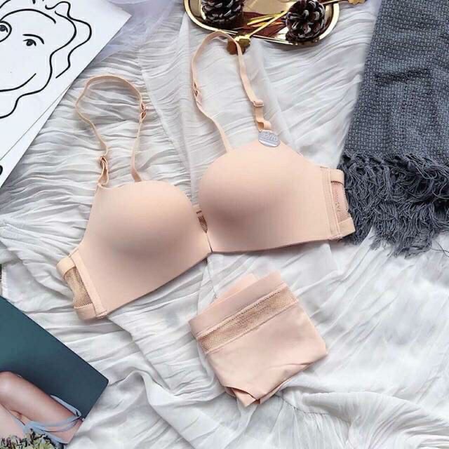 SET QUẦN + ÁO ĐÚC SU TRƠN CÀI TRƯỚC MẪU MỚI