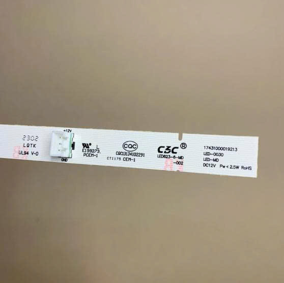 MẠCH ĐÈN LED TỦ LẠNH TOSHIBA GR-RS755WIA / GR-RS775WI / GR-RS780WI / GR-RS600WI – HÀNG CHÍNH HÃNG