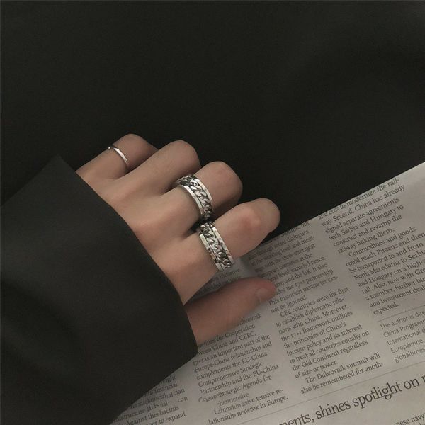 Nhẫn nam titanium vòng xoay BHN77