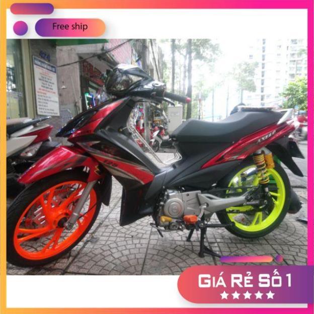 Tm rời Axelo đỏ dên chất liệu Crom. Có shop bán Crom giả ae lưu ý. bảo hành màu sắc vĩnh viễn