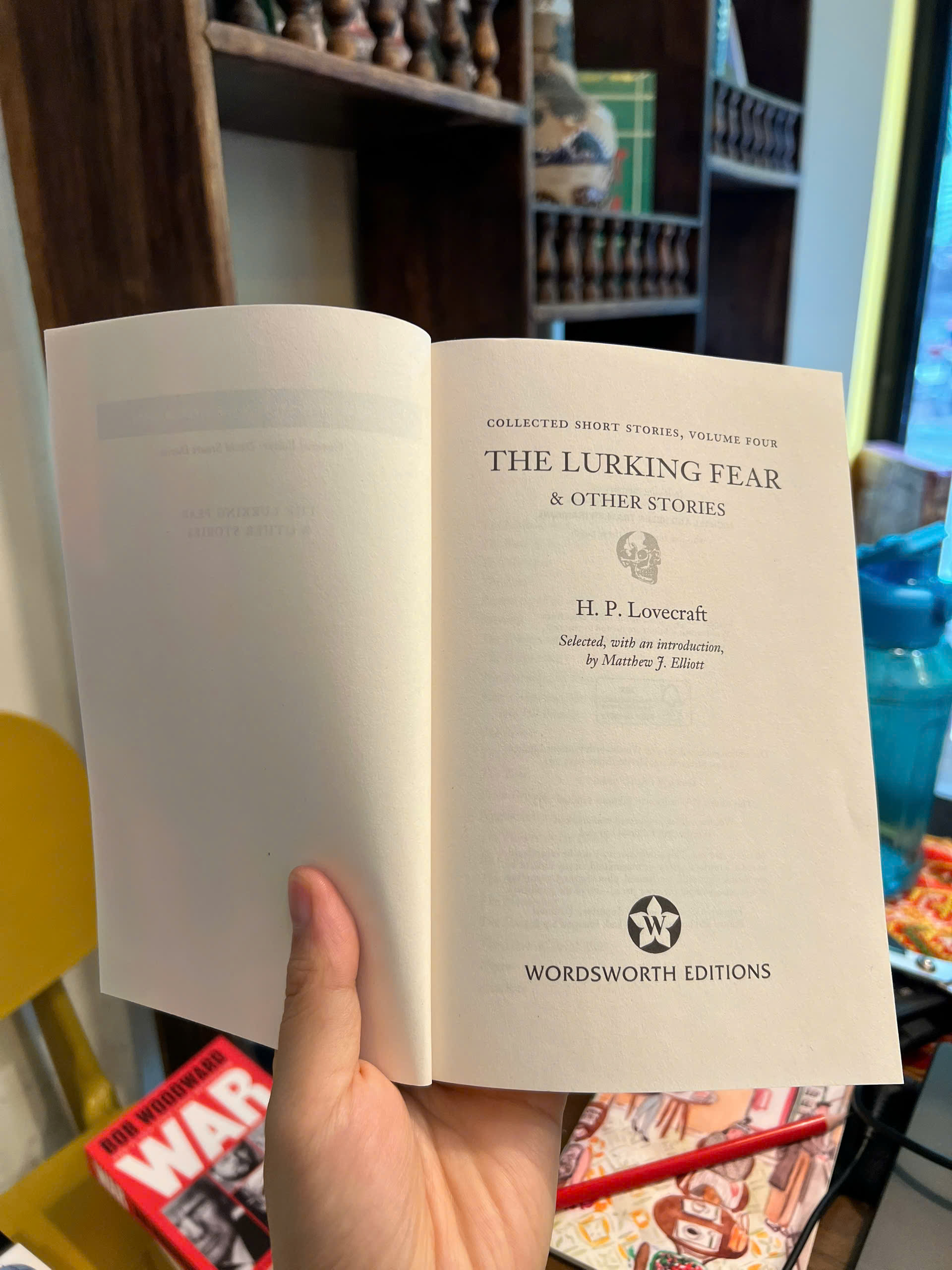 Sách - The Lurking Fear &amp; Other Stories by H. P. Lovecraft | Horror / Ngoại văn Kinh dị Nhập khẩu