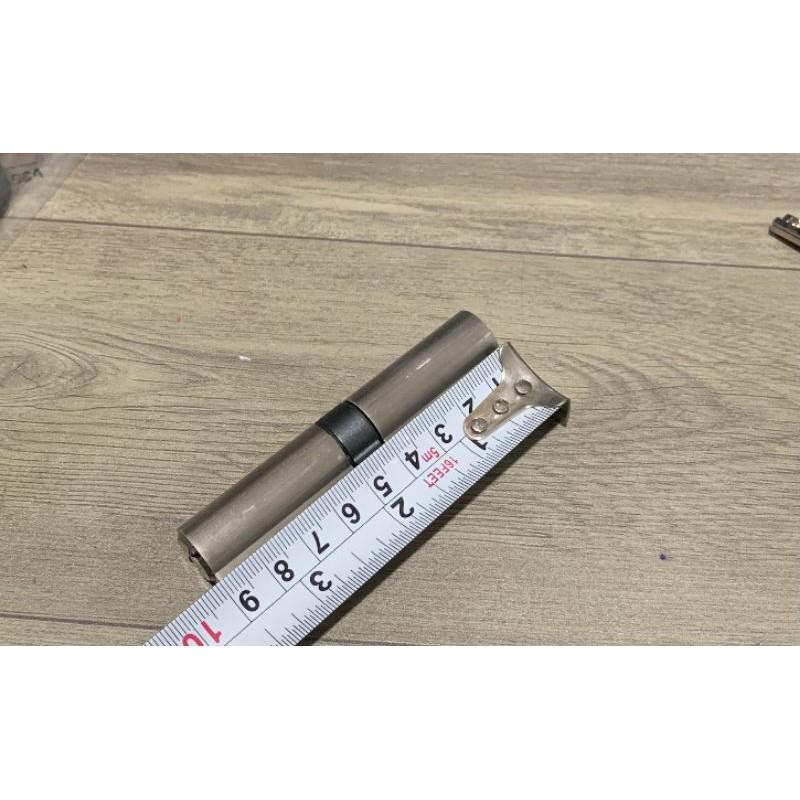 Khóa đa điểm cửa nhựa lõi thép 1800/2100