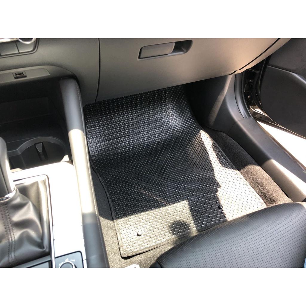 Thảm lót sàn ô tô KATA cho xe Mazda 3 - Khít với sàn xe, Chống trơn, Không mùi, Không ẩm mốc