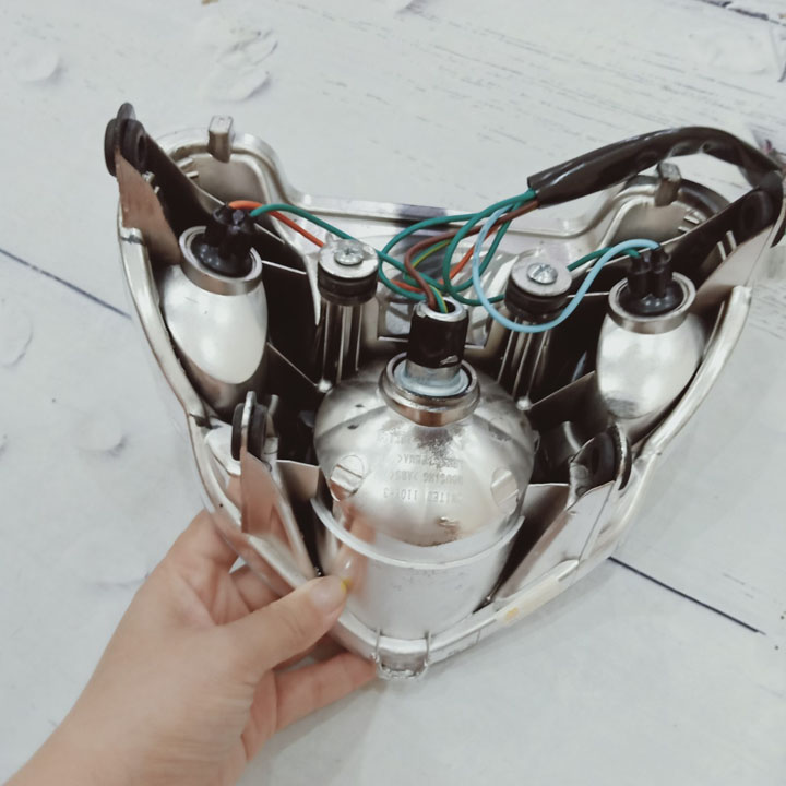 Củ đèn hậu xe JUPITER MX có bóng siêu xịn - TA427