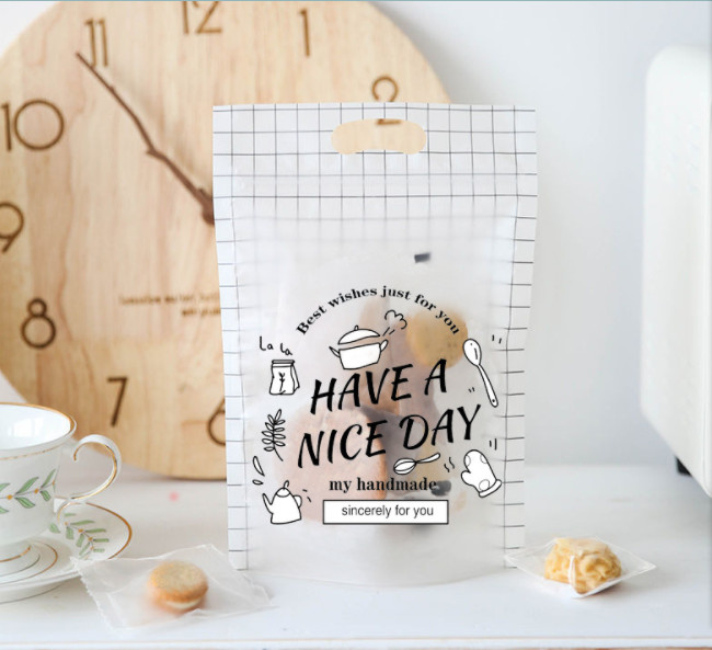 Túi zip đựng bánh kẹo sọc đen "Have a nice day" 15x22cm