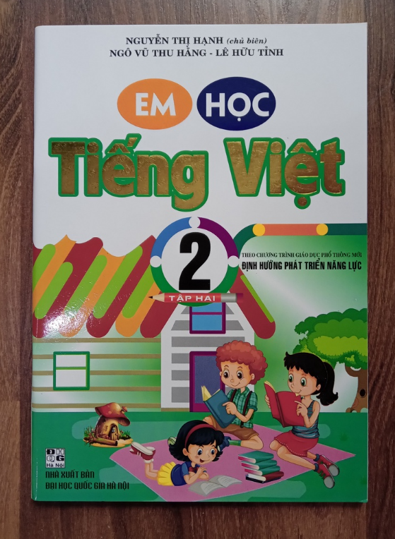 Sách - Em học Tiếng Việt 2 Tập 2 - Định hướng phát triển năng lực