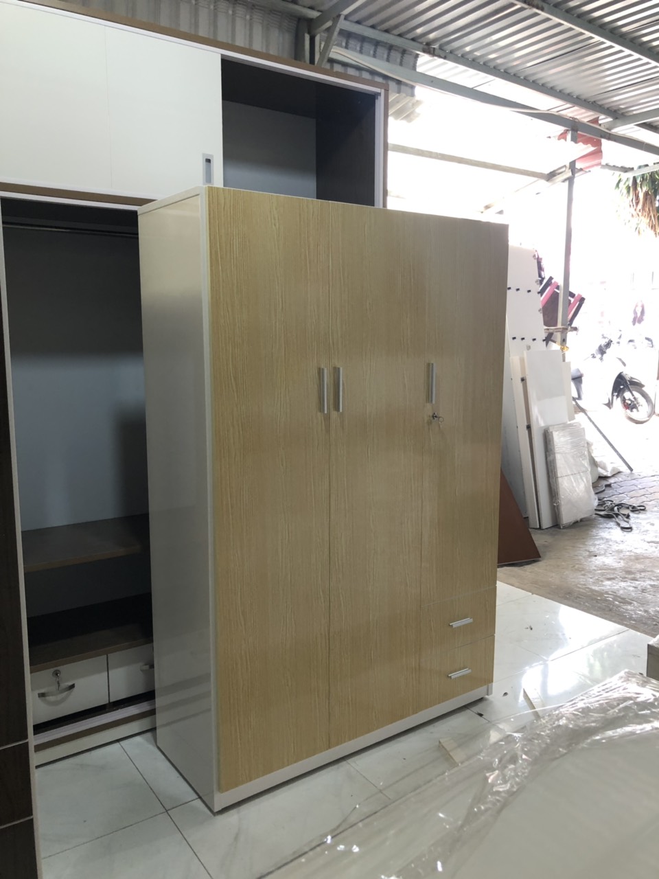 Tủ áo chất lượng bằng nhựa tốt 1m2 x 1m8 x 48 cm
