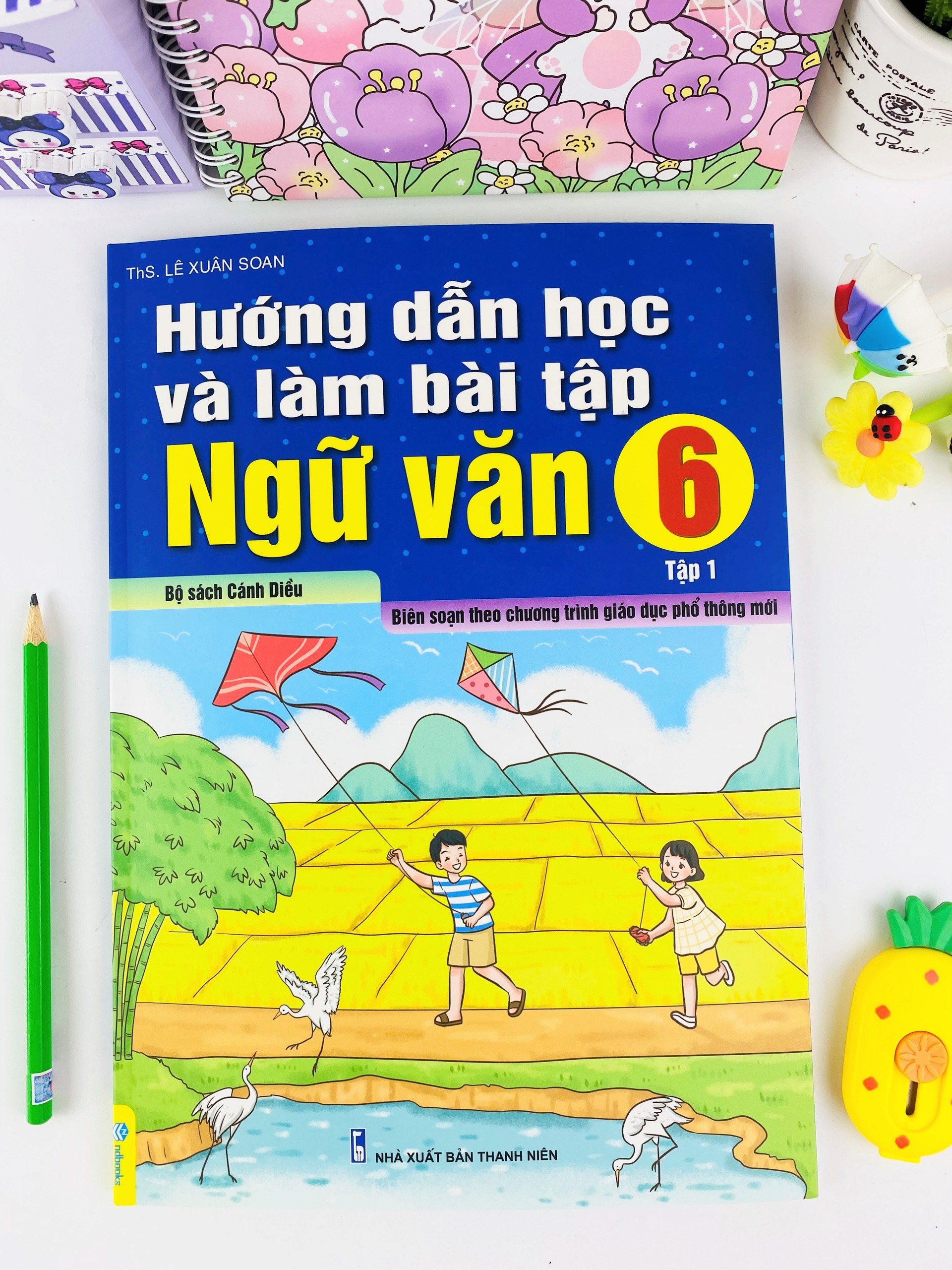 Sách - Combo 2 Cuốn Hướng Dẫn Học Và Làm Bài Tập Ngữ Văn 6 - Biên soạn theo chương trình GDPT mới - Cánh Diều - ndbooks