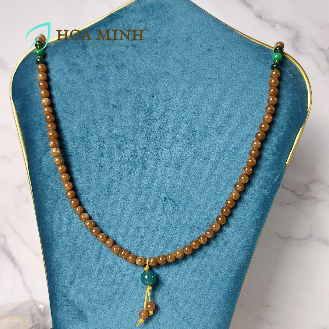 Vòng tay chuỗi 108 hạt đá Mã Não màu nâu ngọc hoà điền size 6.5 li phối bánh xe mã não, cẩm thạch sơn thủy, tài lộc bình an