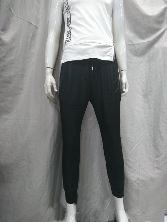quần jogger họa tiết hình chim