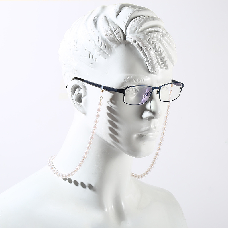 Hình ảnh Chuỗi kính ngọc trai đeo cổ chống thất lạc chống rơi thời trang Âu Mỹ nổi bật