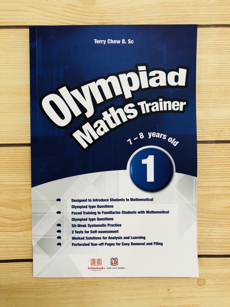 Sách Olympiad Maths Trainer 1 - Sách Bài Tập Toán Bổ Trợ Kiến Thức Toán Lớp 1- Tiếng Anh ( Học Sinh 7 - 8 tuổi ) - Á Châu books, Bìa Mềm, In Màu