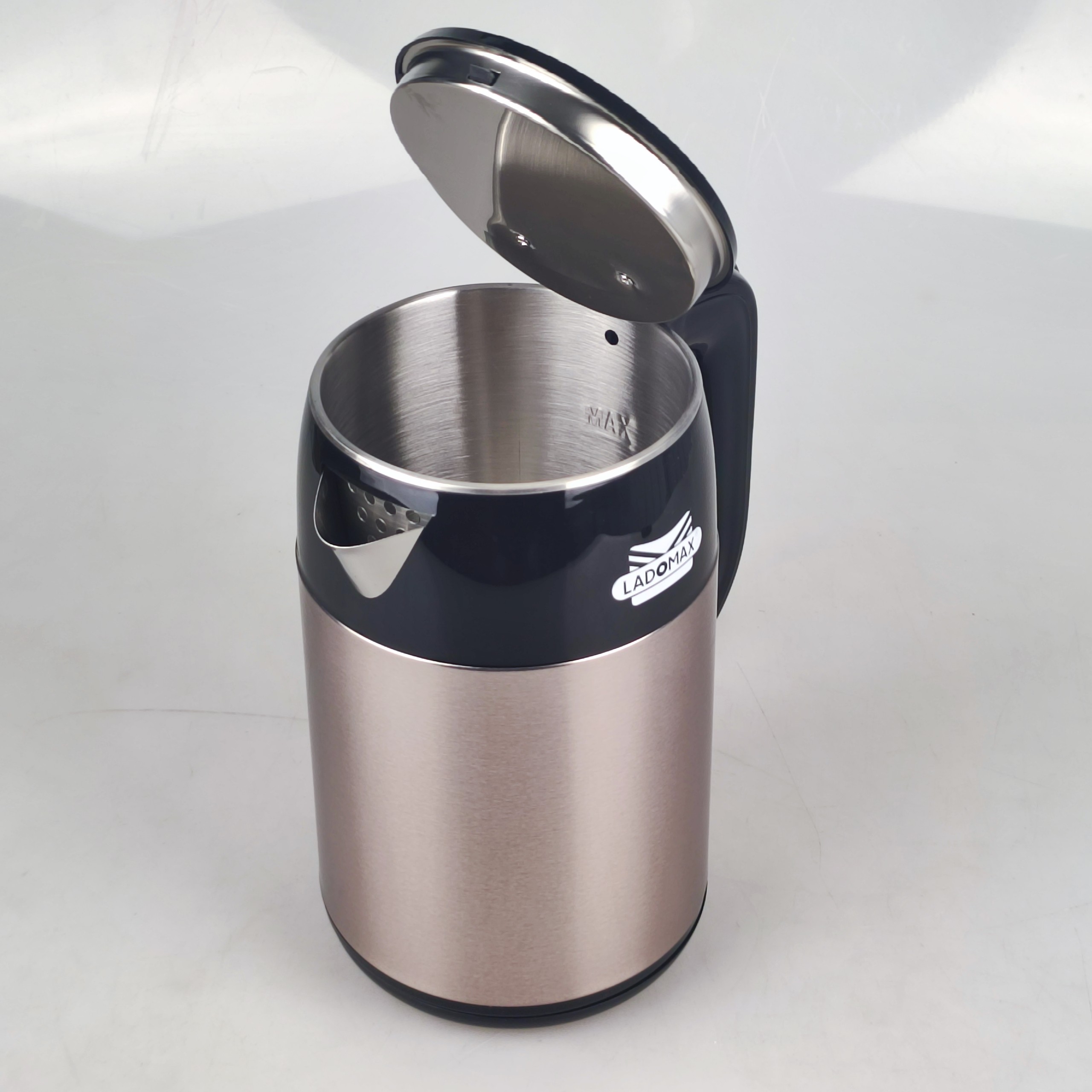 Ấm đun siêu tốc 2.5L Ladomax thiết kế 2 lớp với vỏ nhựa ABS, lòng ấm inox 304 đúc nguyên khối - Hàng chính hãng