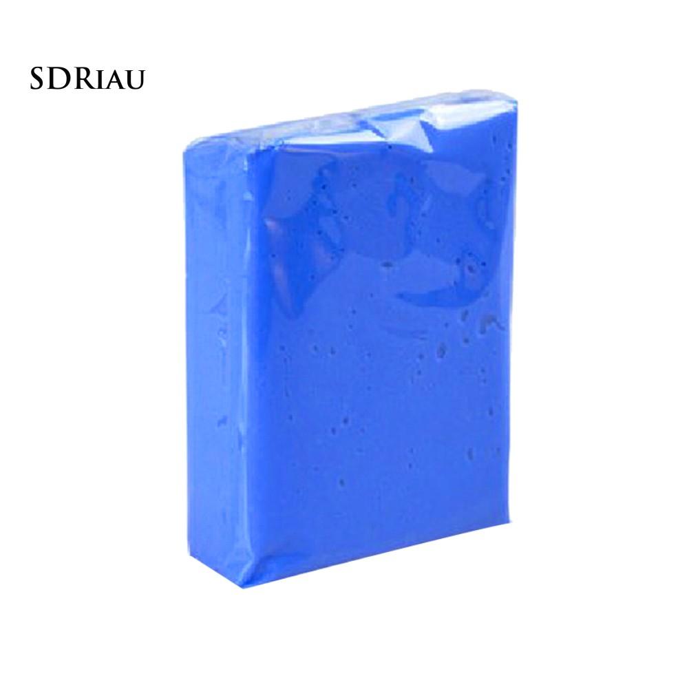 Đất sét làm sạch xe hơi