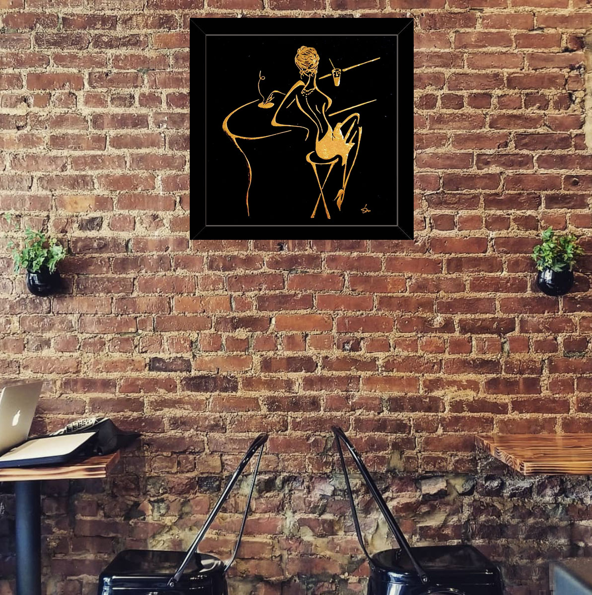 Tranh trang trí tường phòng khách sạn, quán cafe, bar