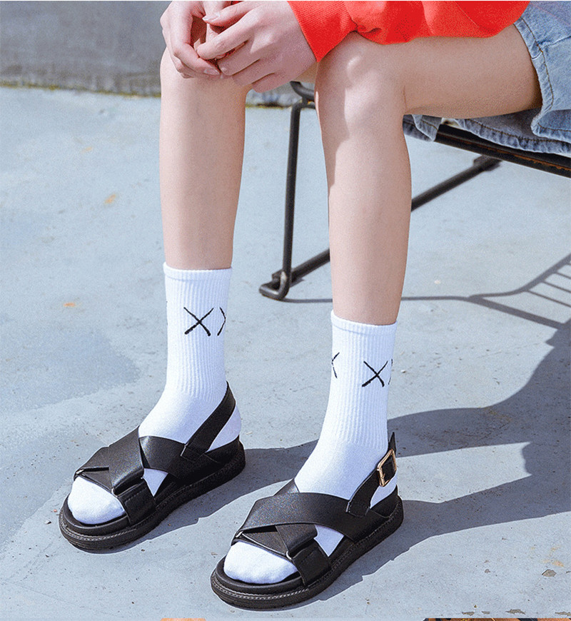 Set 5 Đôi Tất Cao Cổ Unisex Bèo Nhún Gân Tăm Style Thanh Lịch