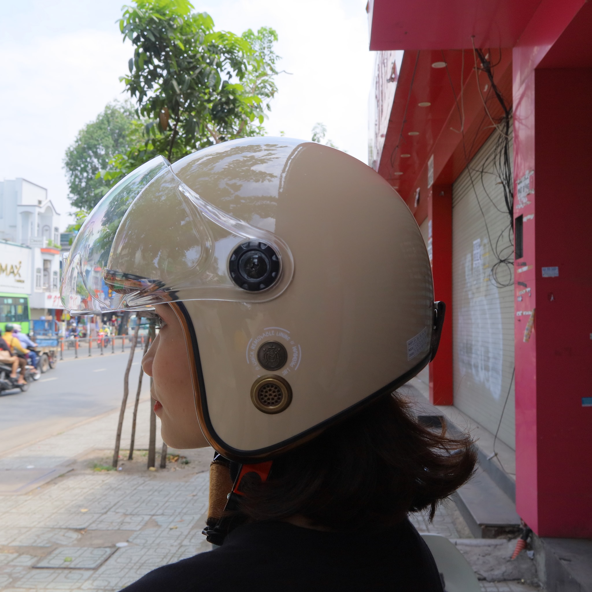 Mũ bảo hiểm 3/4 SRT Viền Đồng Kính Liền Thông Gió Lót Nâu Kem Bóng - Mũ Bảo Hiểm Chính Hãng Cao Cấp