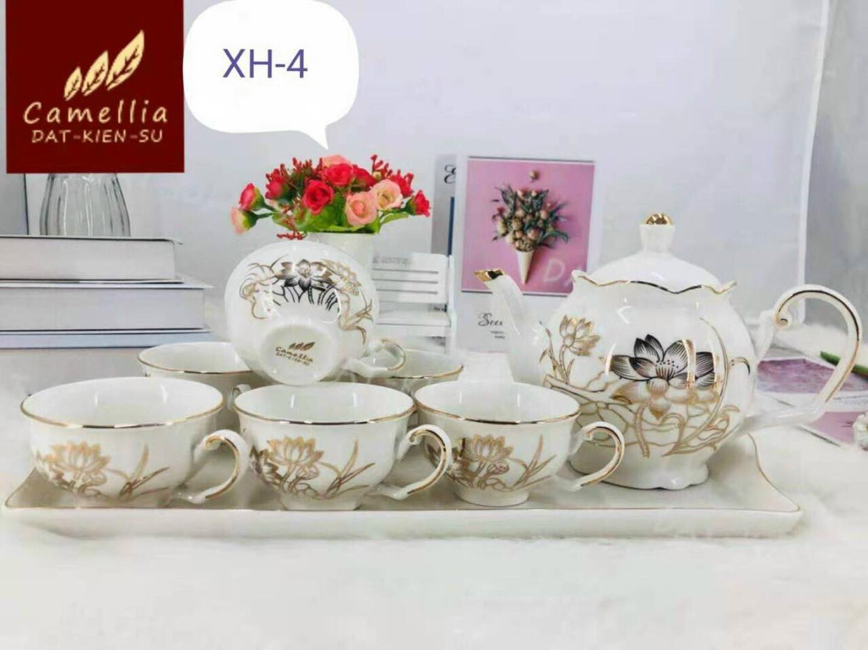 BỘ ẤM CHÉN MEN TRẮNG HỌA TIẾT HOA SEN VÀNG KIM_ AVN6