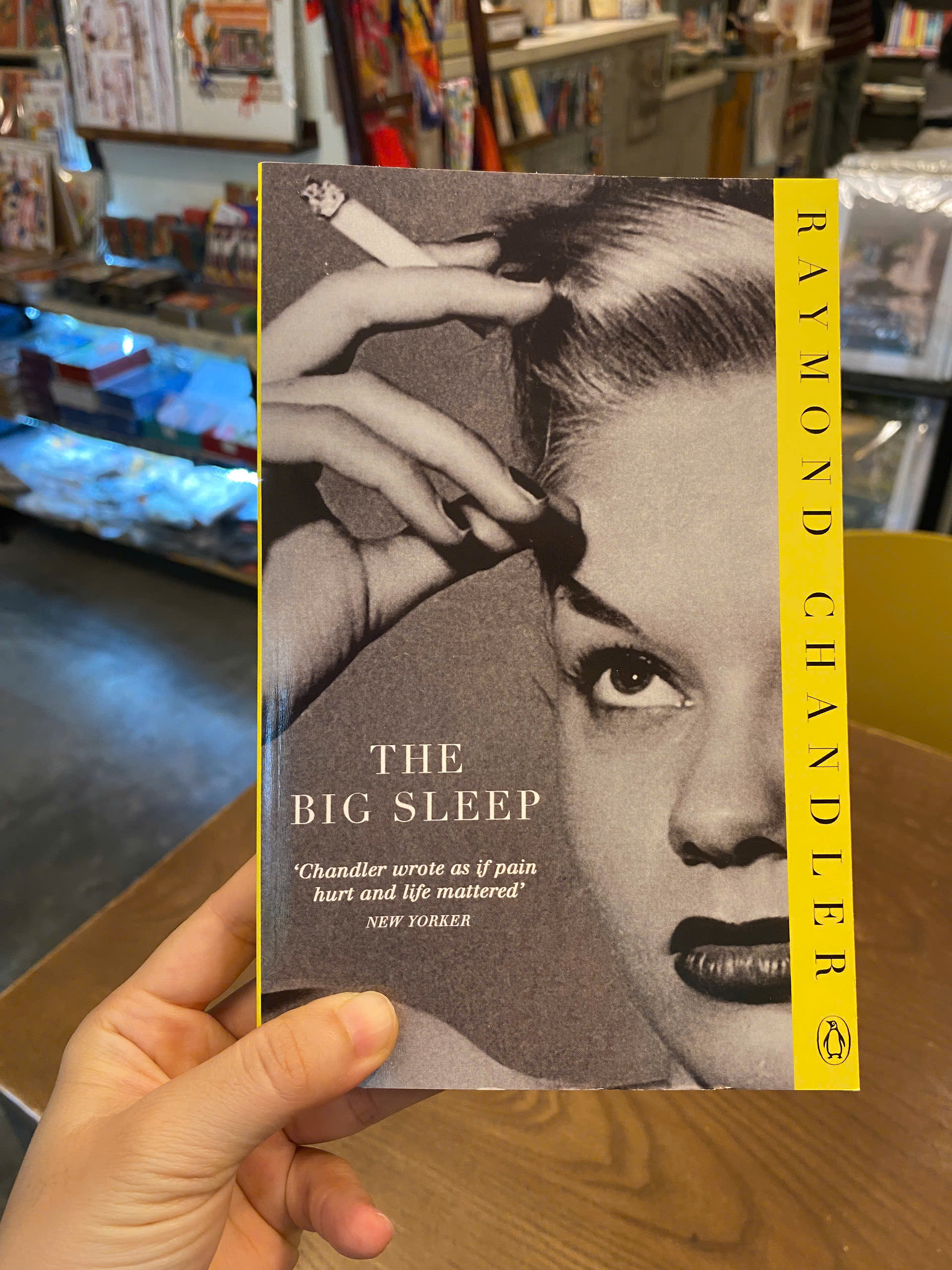 Sách - The Big Sleep by Raymond Chandler | English Book - Mystery Fiction | Sách ngoại văn