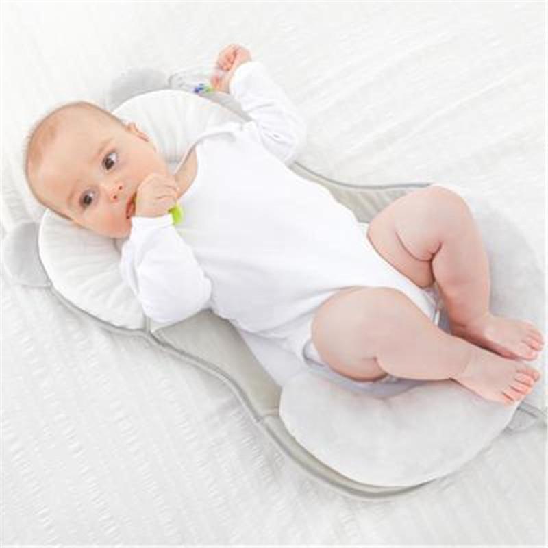 Giường Cũi Em Bé Sơ Sinh Ngủ Bản Mẫu Gối Chống Rollover Bé Đầu Dẹp An Toàn Định Vị Gối Du Lịch Giường