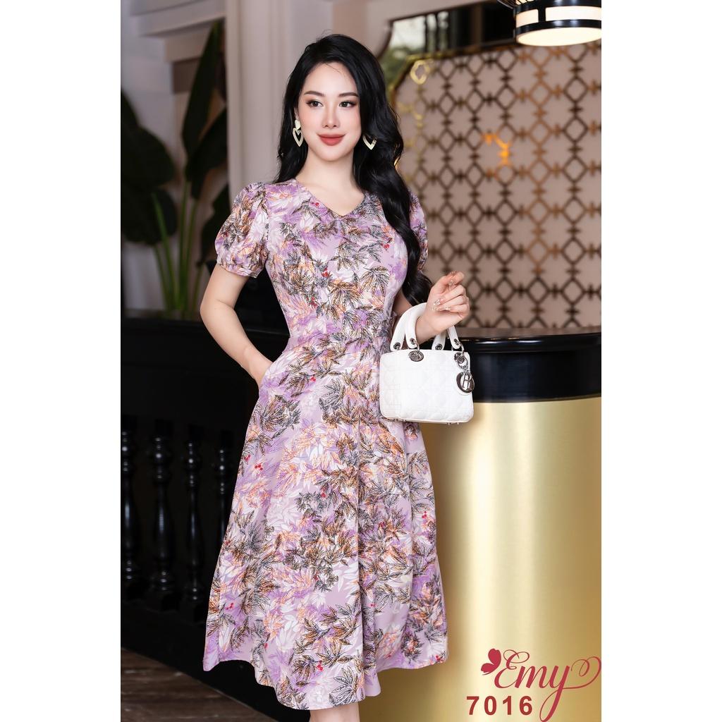 Đầm EMY EM7016 Xoè Cổ Tròn