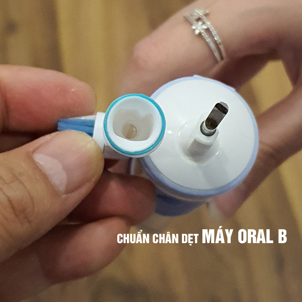 Cho máy Oral B Braun Cross Action EB-50A, Set 4 cái/ vỉ, Bộ 4 đầu bàn chải đánh răng điện đánh tan mảng bám. Tặng kèm móc khóa – Minh House