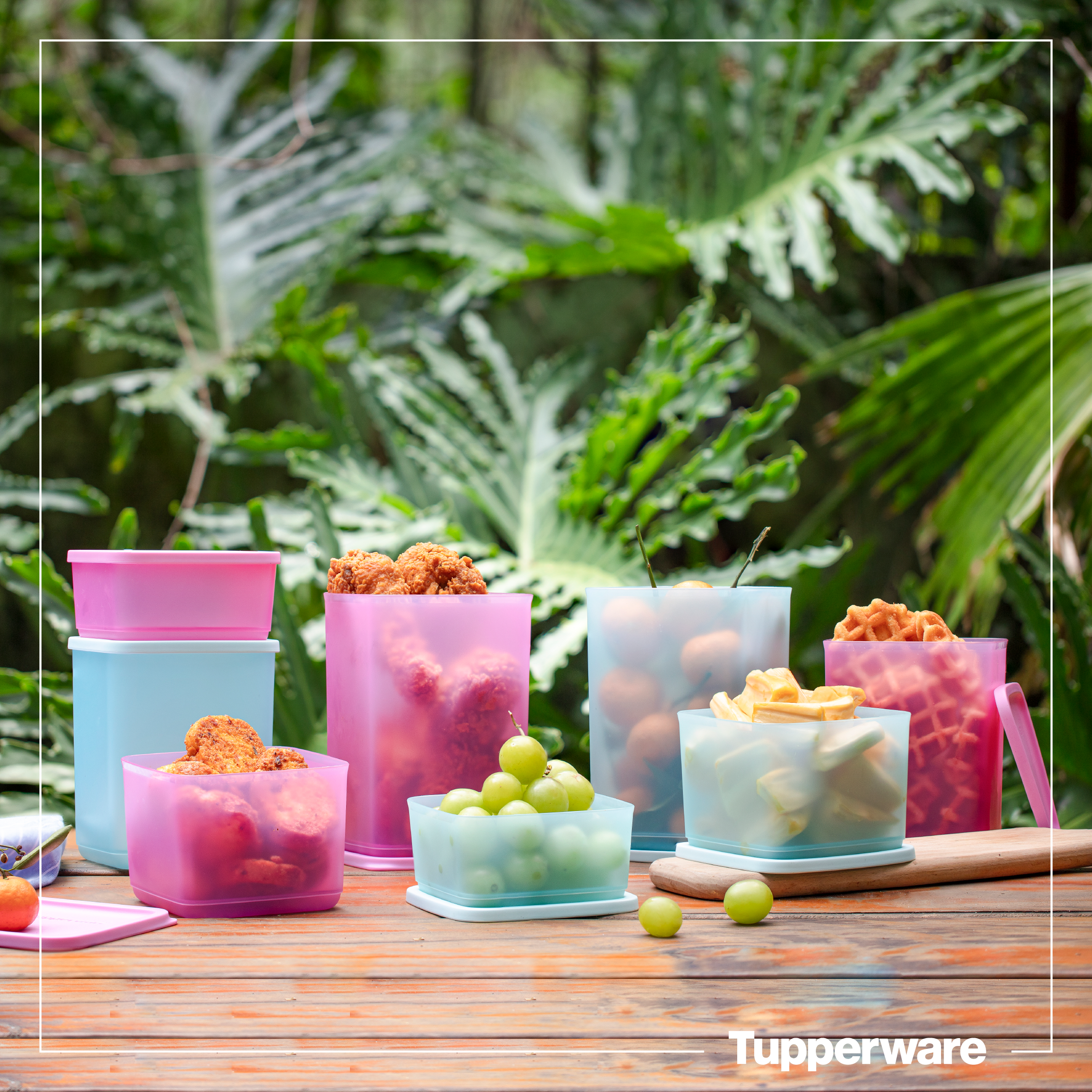 [Nhập CECAMP30KD1 giảm 30k đơn 449k] Hộp Trữ Mát Tupperware Pop Fiesta Set 8