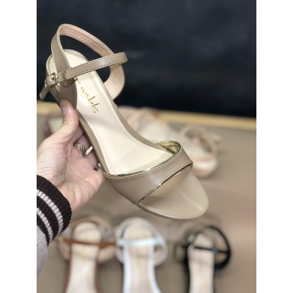 sandal bệt mõm tròn