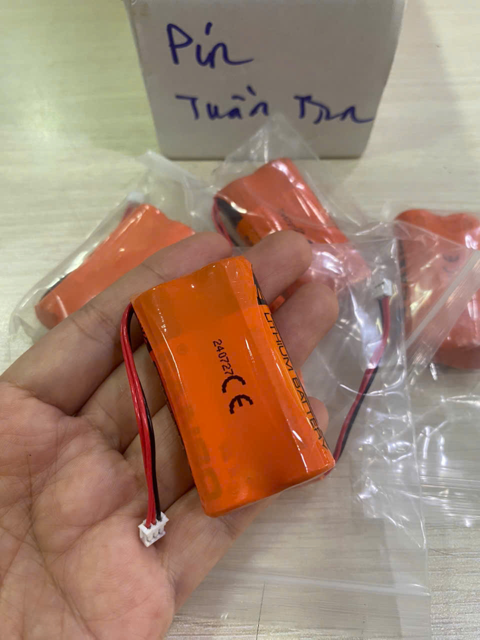 Pin máy tuần tra bảo vệ GS ( Pin không sạc) - Hàng nhập khẩu