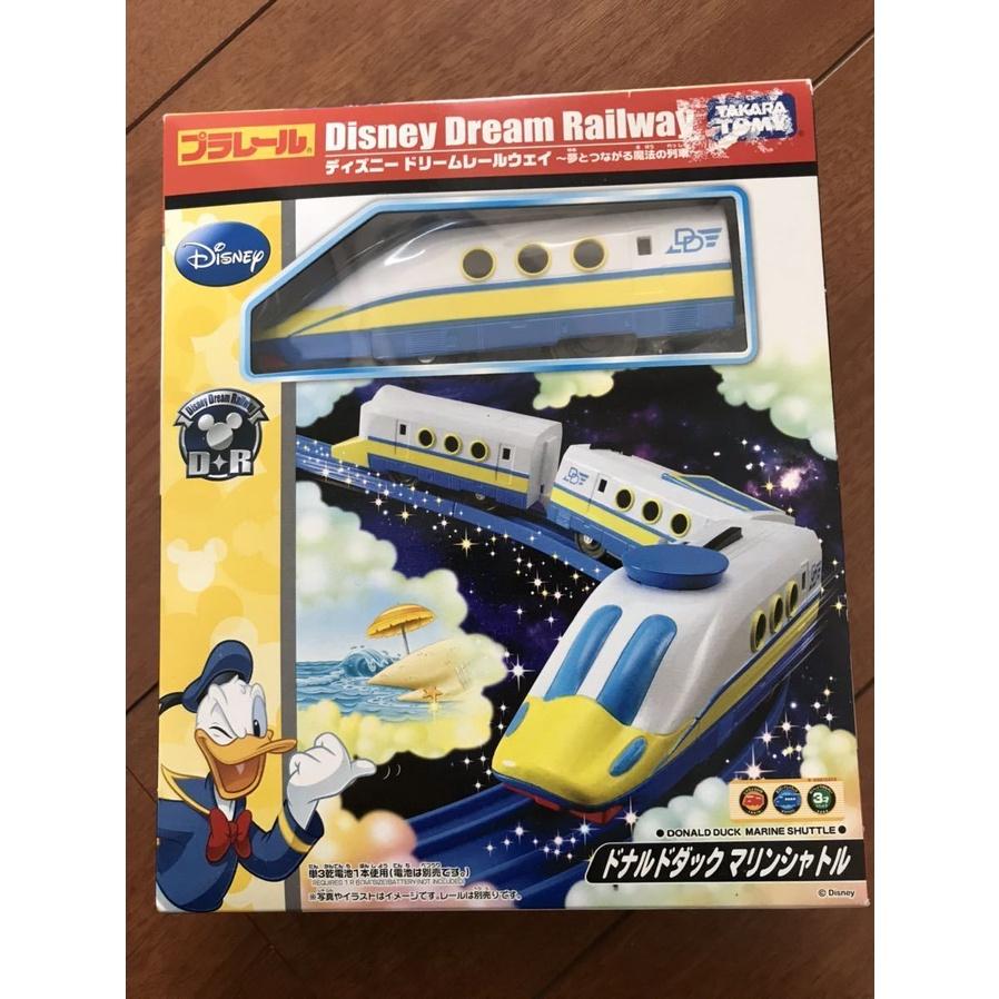 Đồ chơi TAKARA TOMY PLARAIL Donald Duck Marine Shuttle