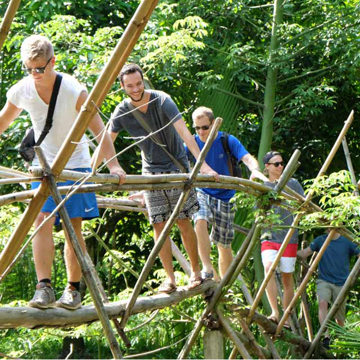 Tour Cao Cấp: Mỹ Tho - Bến Tre 1 Ngày, Cơm Phần Đặc Sản, Khởi Hành Hàng Ngày